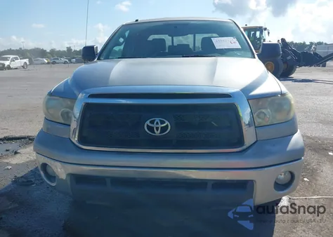 2012 Toyota Tundra Grade 4.6L V8 z USA, uszkodzony, nr VIN 5TFRM5F19CX045359